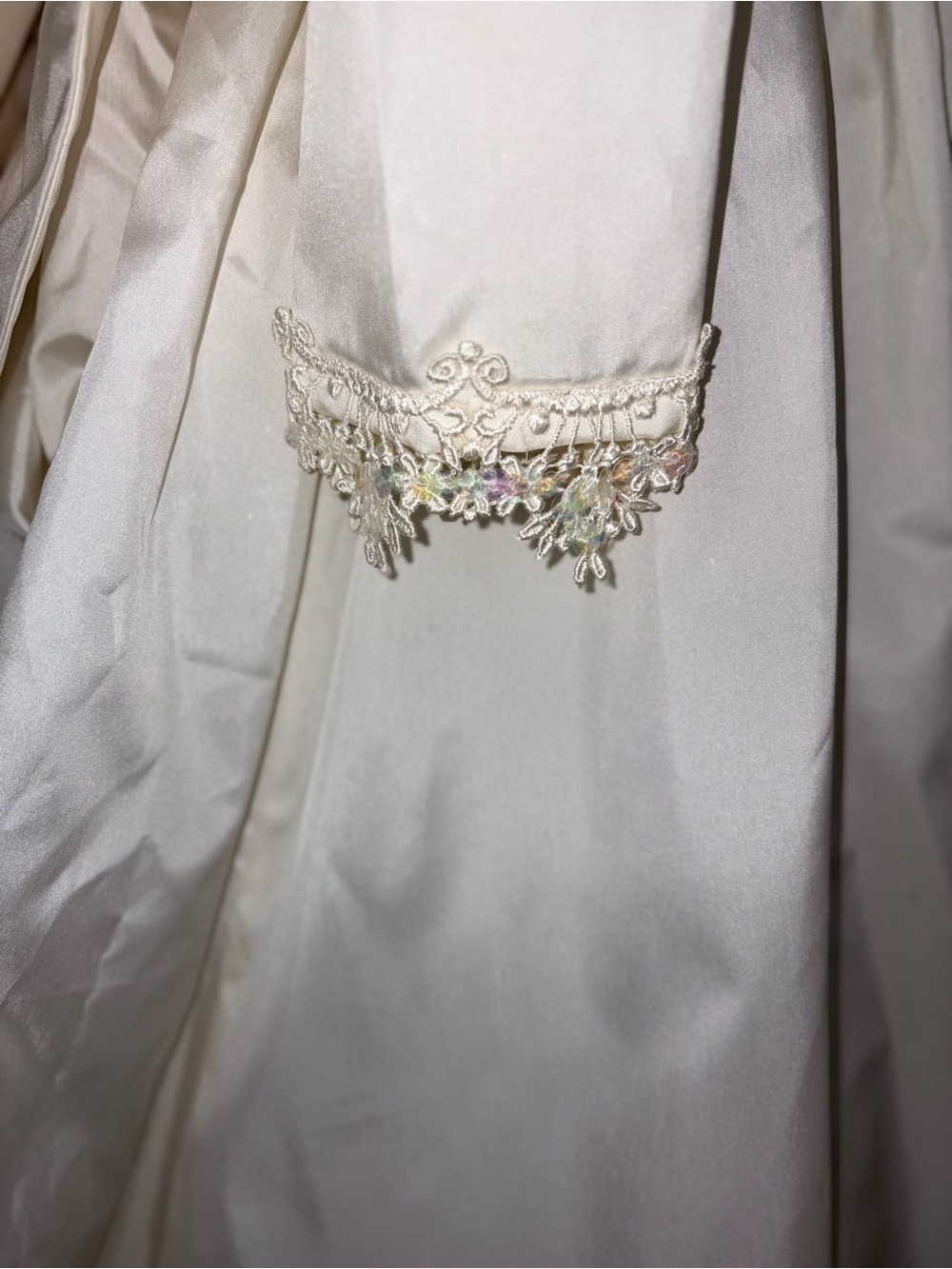 Fabulous Vintage 90s Jessica McClintock Taffeta Wedding Gown - Picture 4 of 11